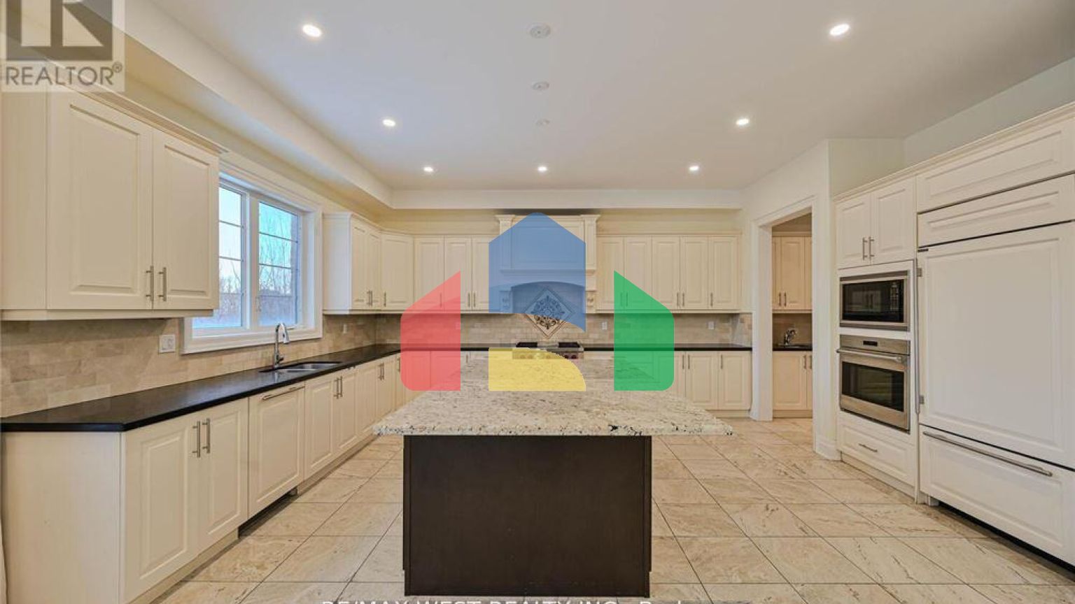 Residential - Single Family Home - Vaughan, Canada - Canada