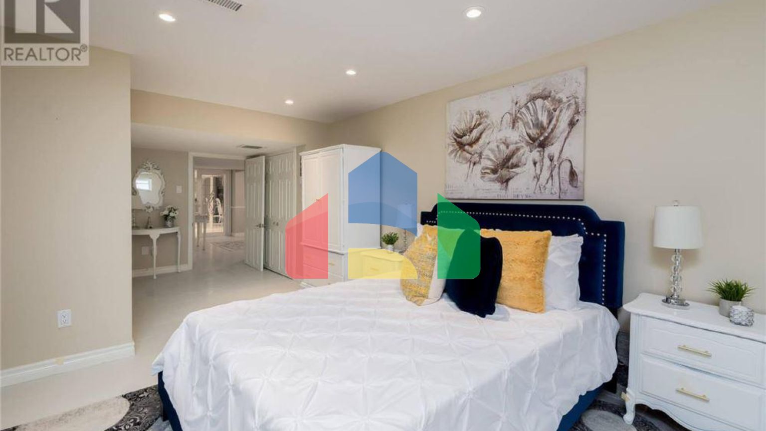 Residential - Single Family Home - Vaughan, Canada - Canada