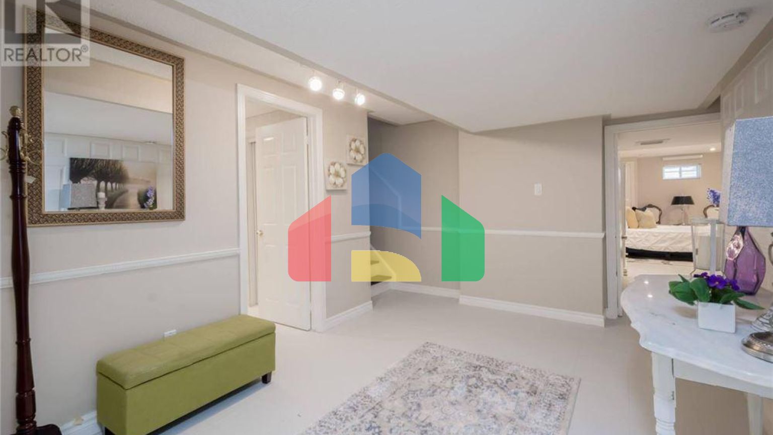 Residential - Single Family Home - Vaughan, Canada - Canada