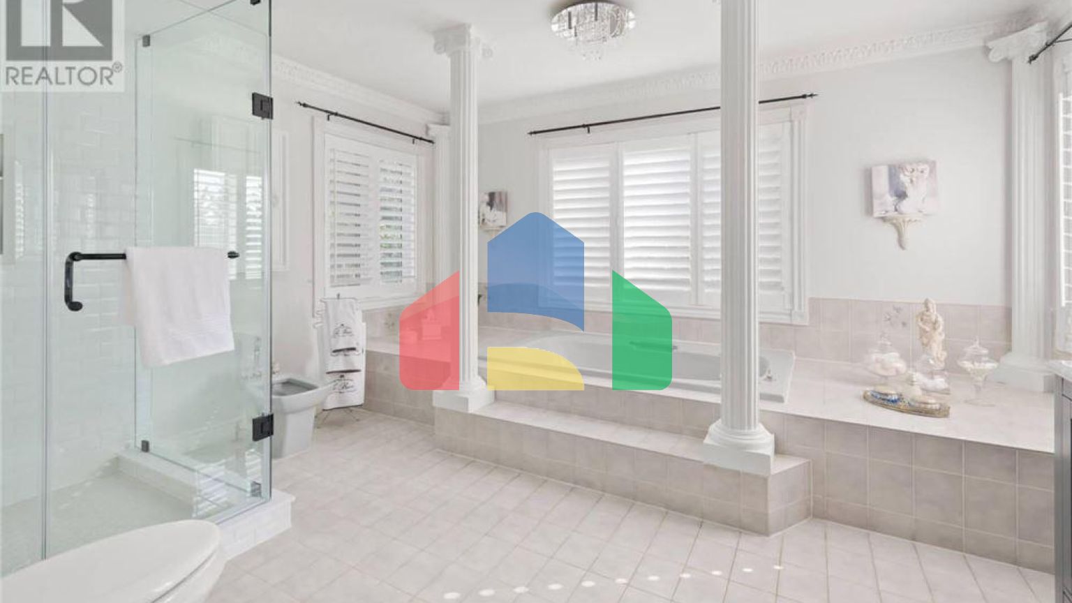 Residential - Single Family Home - Vaughan, Canada - Canada