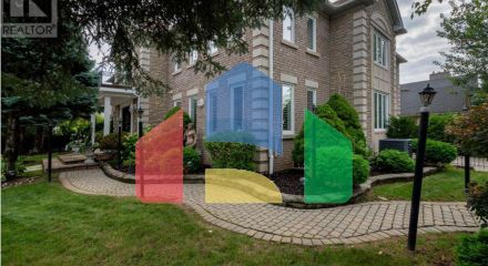 Residential - Single Family Home - Vaughan, Canada - Canada