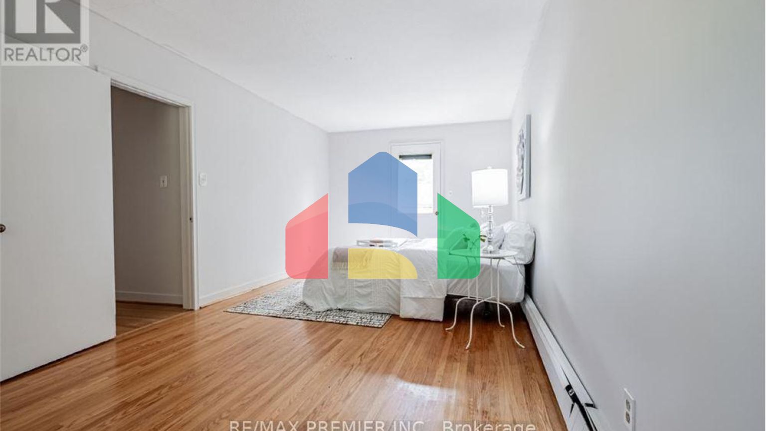 Residential - Single Family Home - Vaughan, Canada - Canada