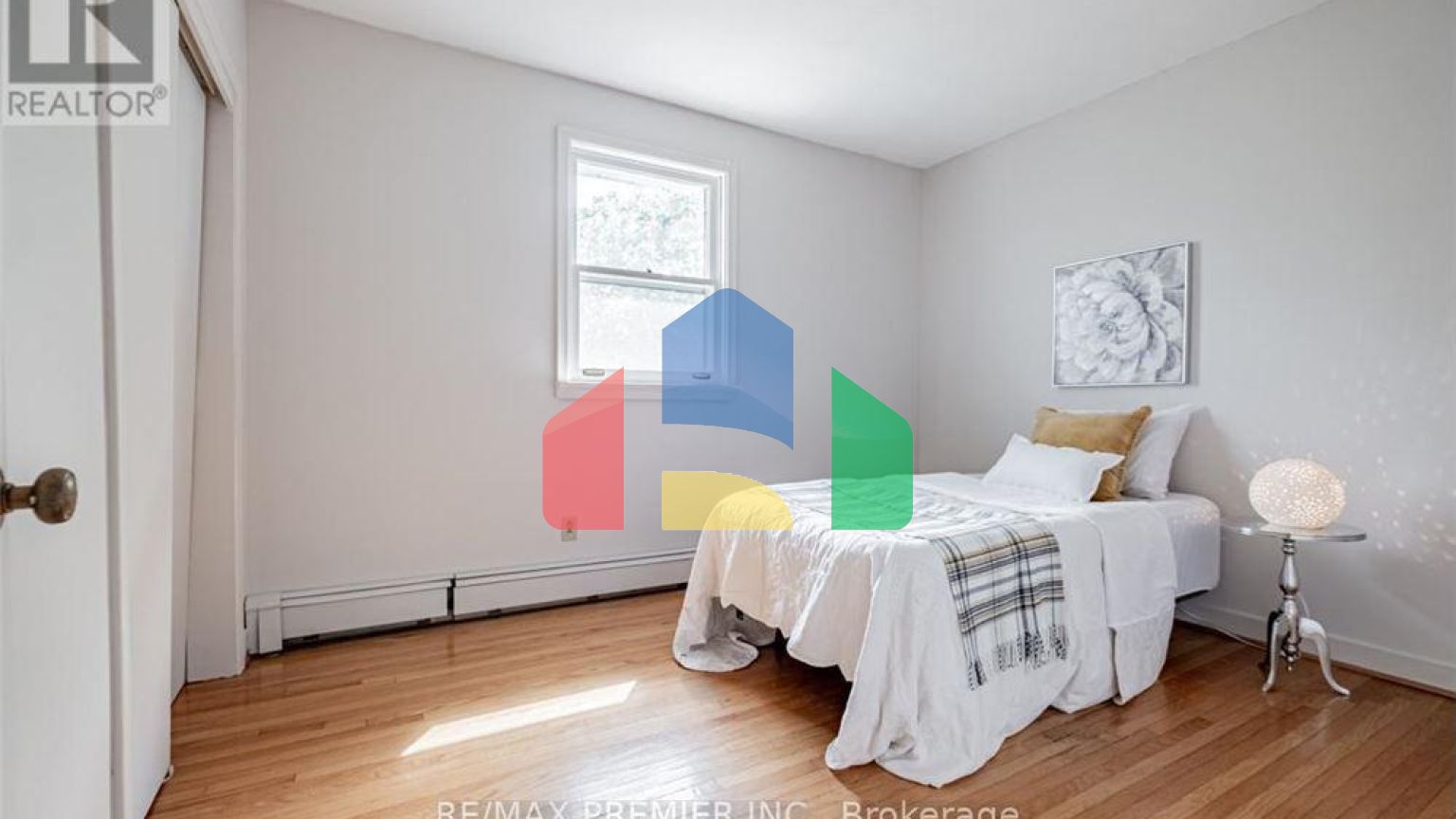 Residential - Single Family Home - Vaughan, Canada - Canada