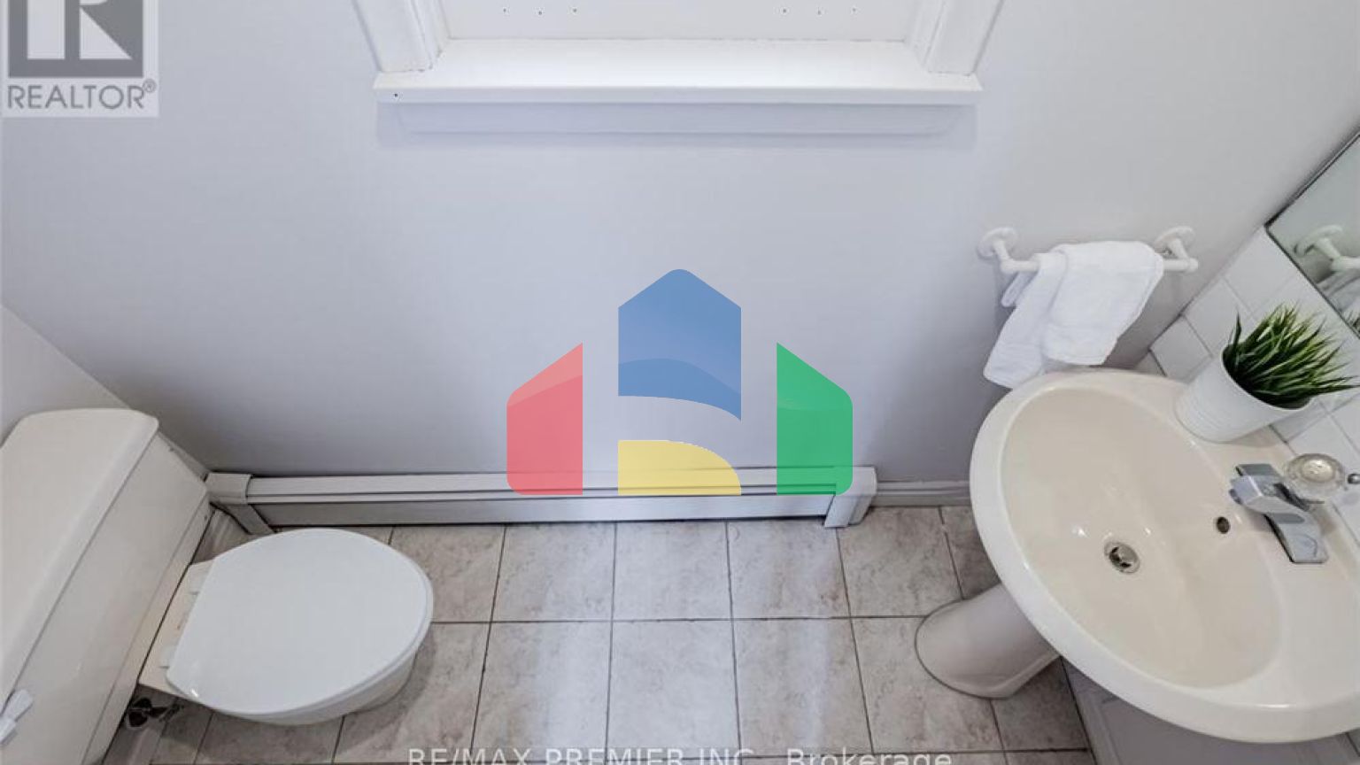 Residential - Single Family Home - Vaughan, Canada - Canada