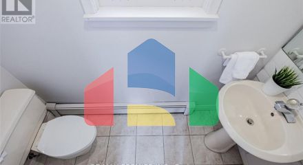 Residential - Single Family Home - Vaughan, Canada - Canada