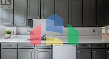 Residential - Single Family Home - Vaughan, Canada - Canada