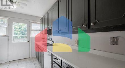 Residential - Single Family Home - Vaughan, Canada - Canada