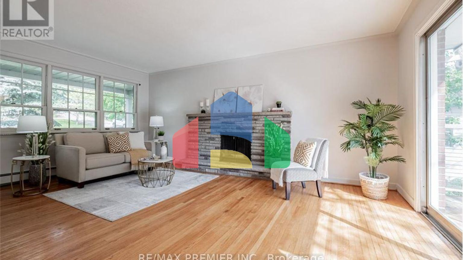 Residential - Single Family Home - Vaughan, Canada - Canada