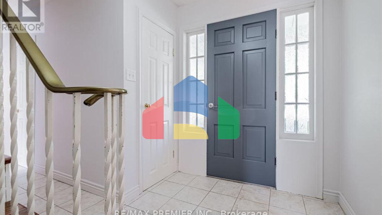 Residential - Single Family Home - Vaughan, Canada - Canada