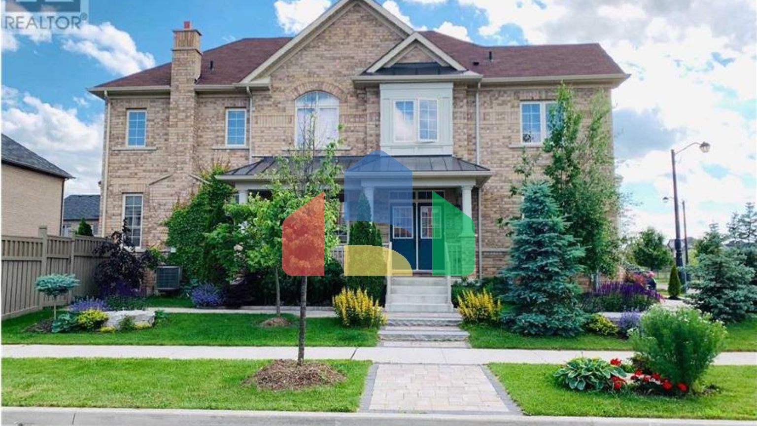 Residential - Single Family Home - Vaughan, Canada - Canada