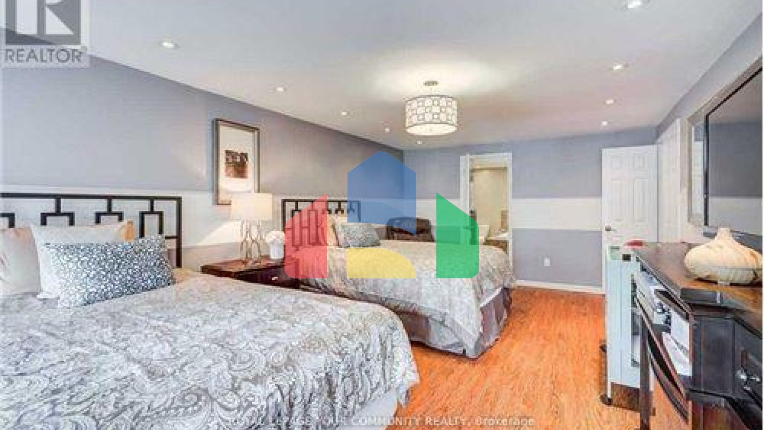 Residential - Single Family Home - Vaughan, Canada - Canada