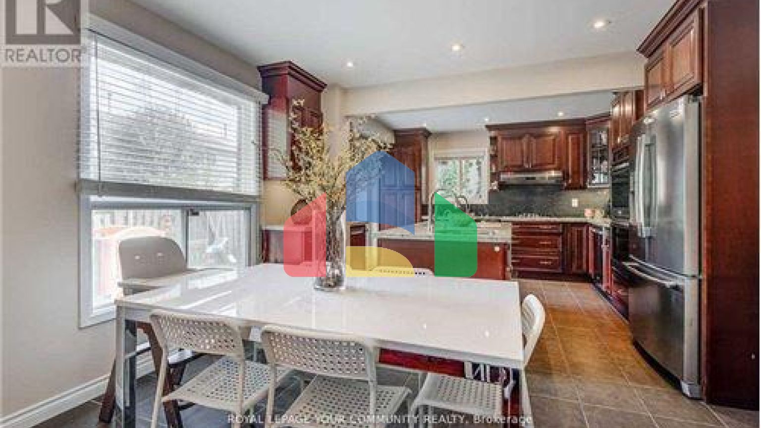 Residential - Single Family Home - Vaughan, Canada - Canada