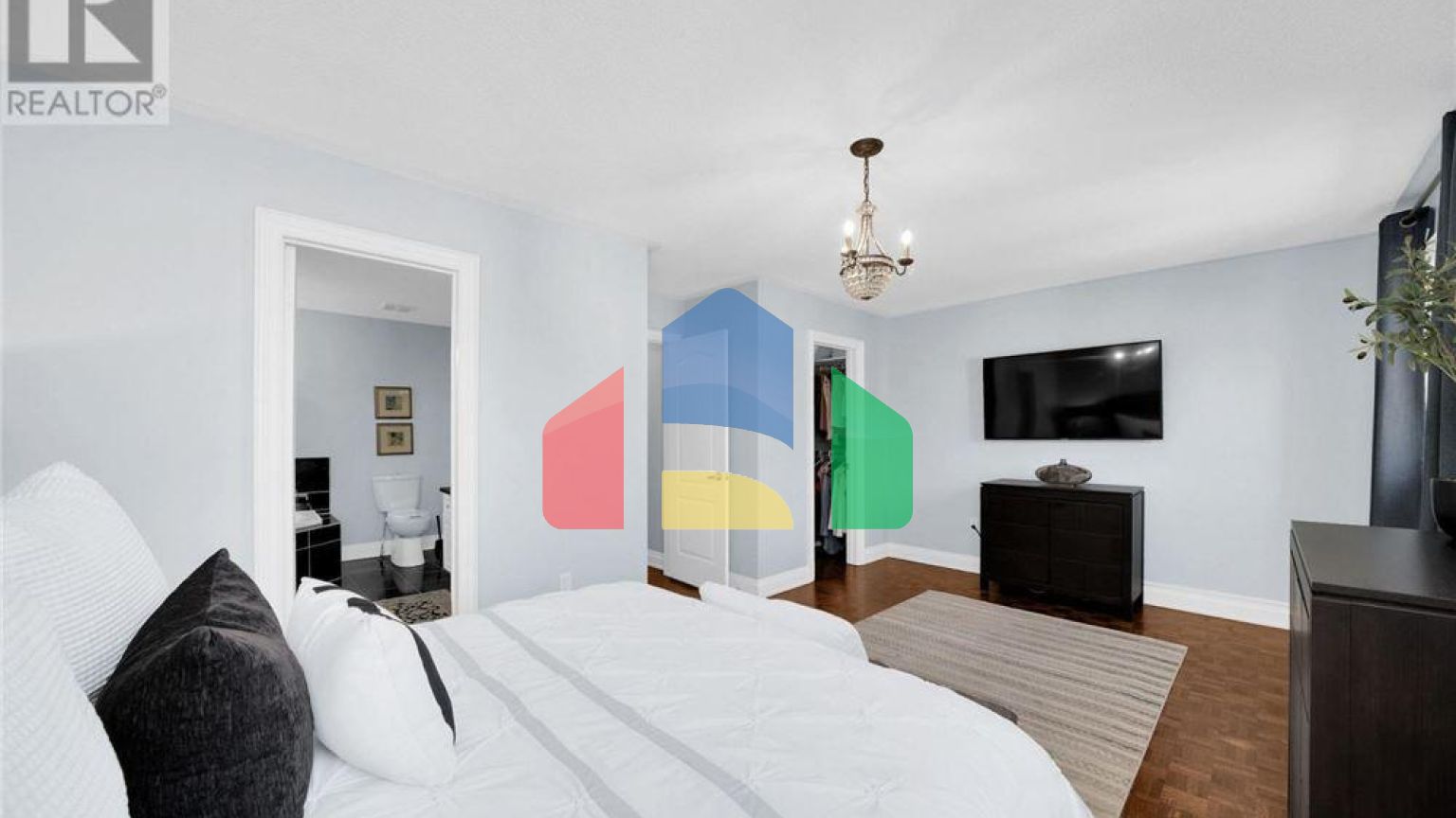 Residential - Single Family Home - Vaughan, Canada - Canada