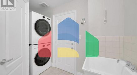 Residential - Single Family Home - Vaughan, Canada - Canada