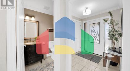 Residential - Single Family Home - Vaughan, Canada - Canada