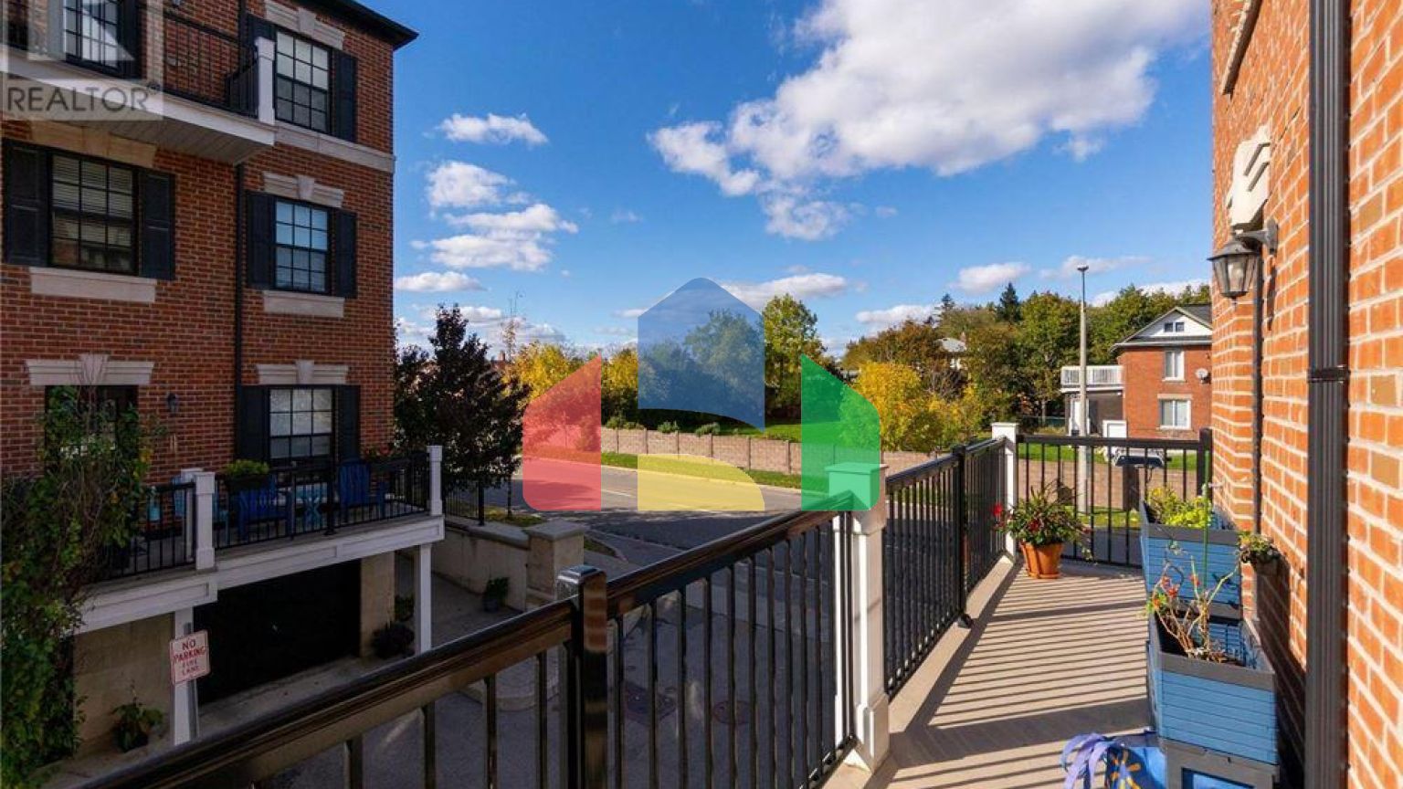 Residential - Townhouse - Vaughan, Canada - Canada