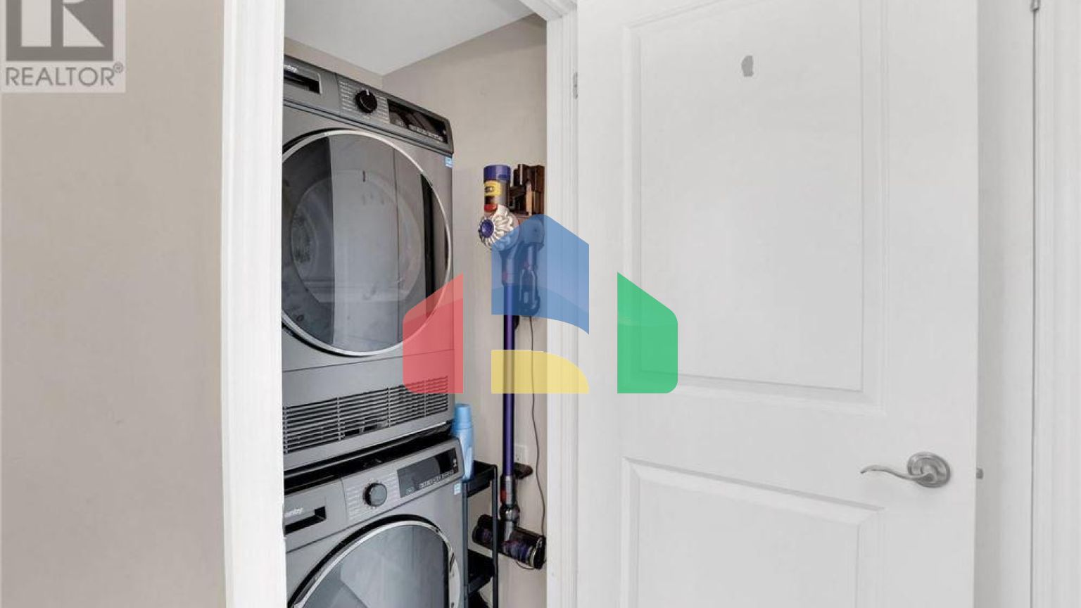 Residential - Townhouse - Vaughan, Canada - Canada