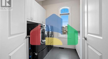 Residential - Single Family Home - Vaughan, Canada - Canada