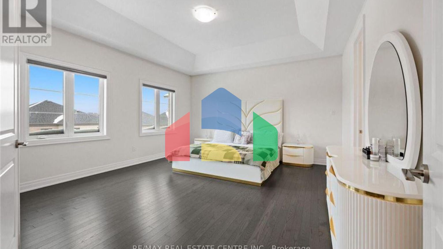 Residential - Single Family Home - Vaughan, Canada - Canada