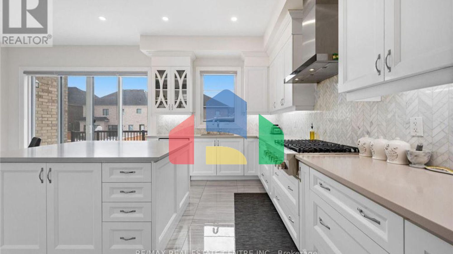 Residential - Single Family Home - Vaughan, Canada - Canada