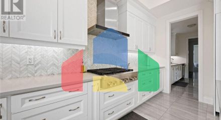 Residential - Single Family Home - Vaughan, Canada - Canada