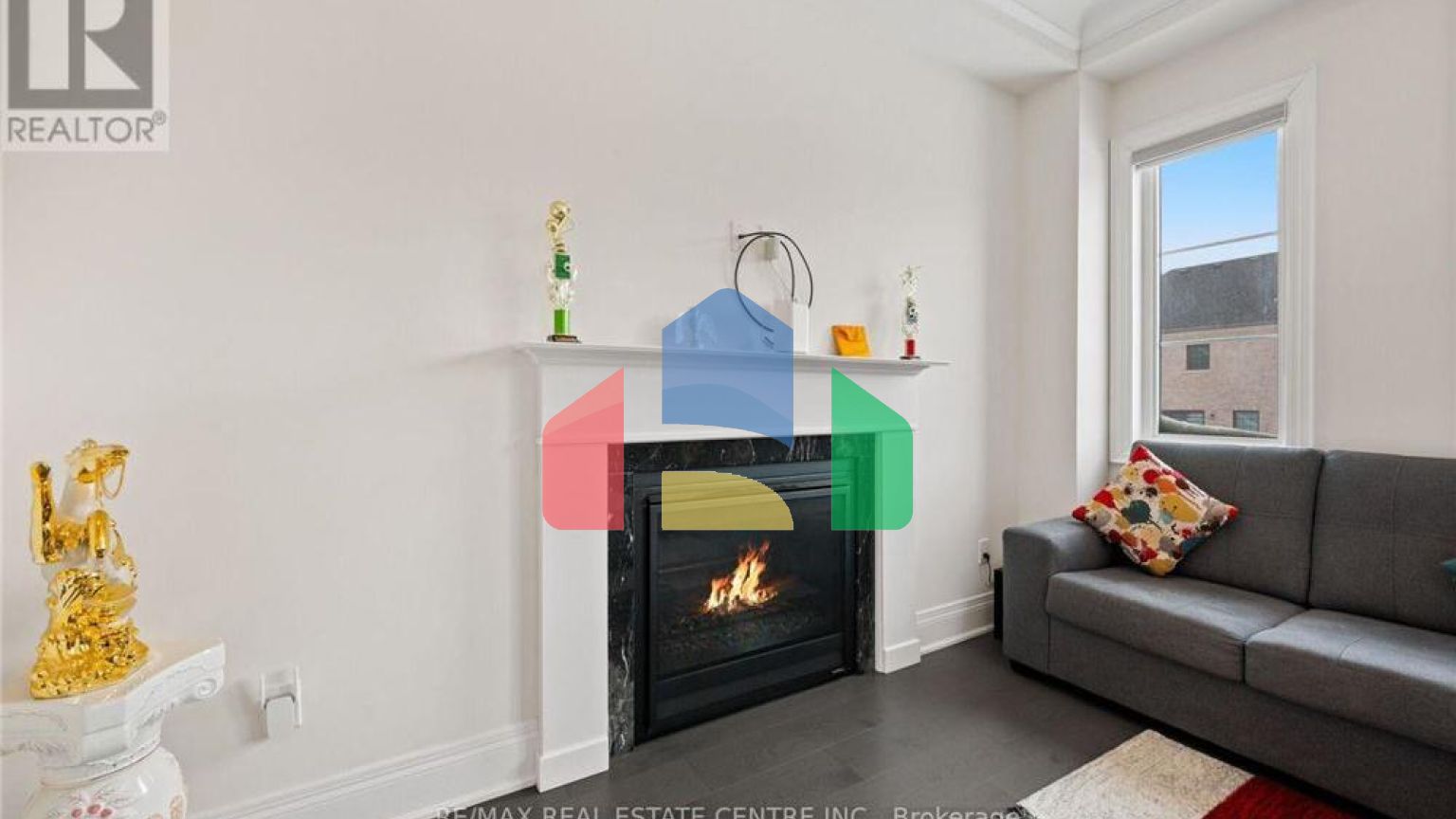 Residential - Single Family Home - Vaughan, Canada - Canada