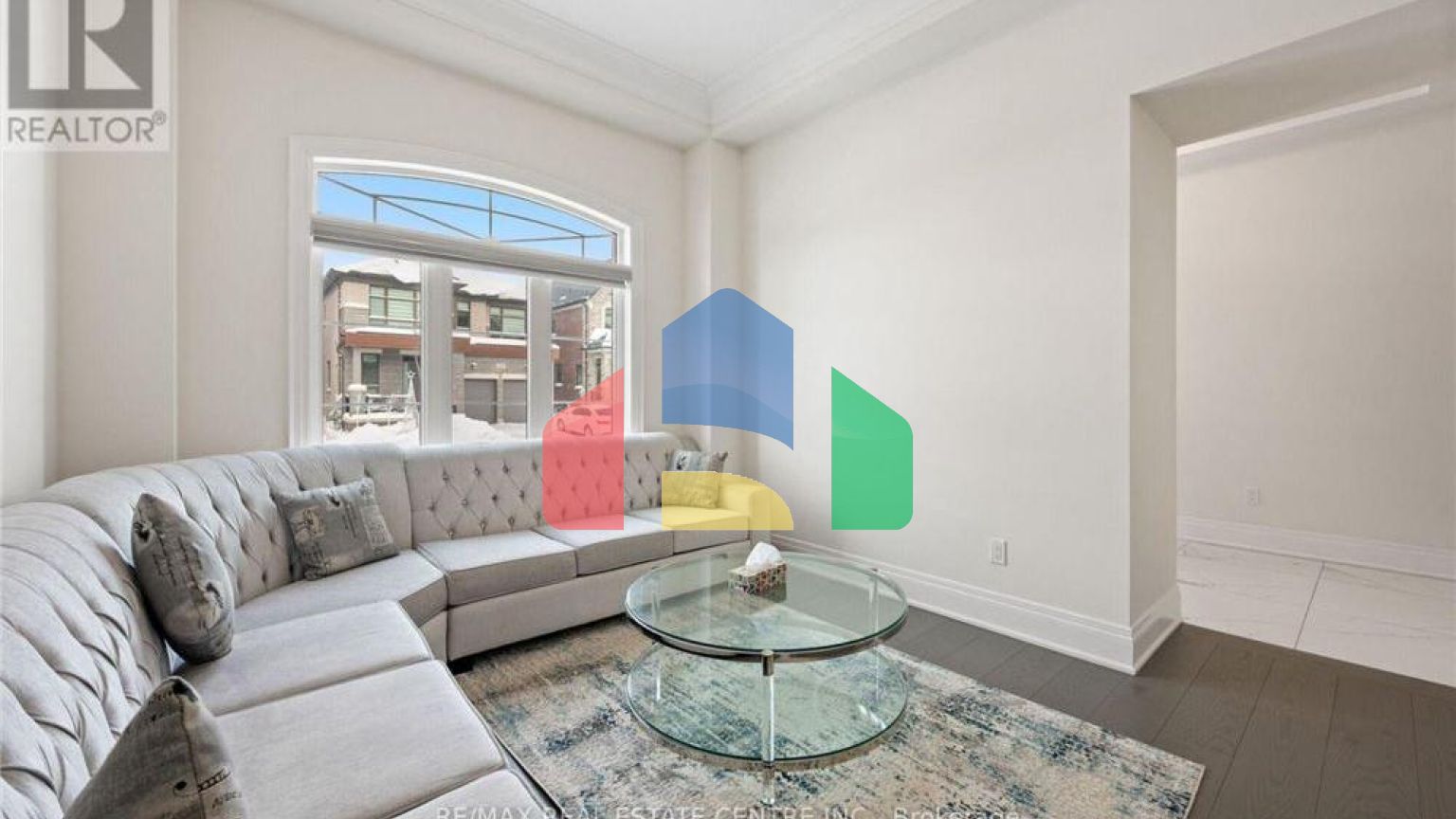 Residential - Single Family Home - Vaughan, Canada - Canada