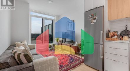 Residential - Single Family Home - Vaughan, Canada - Canada