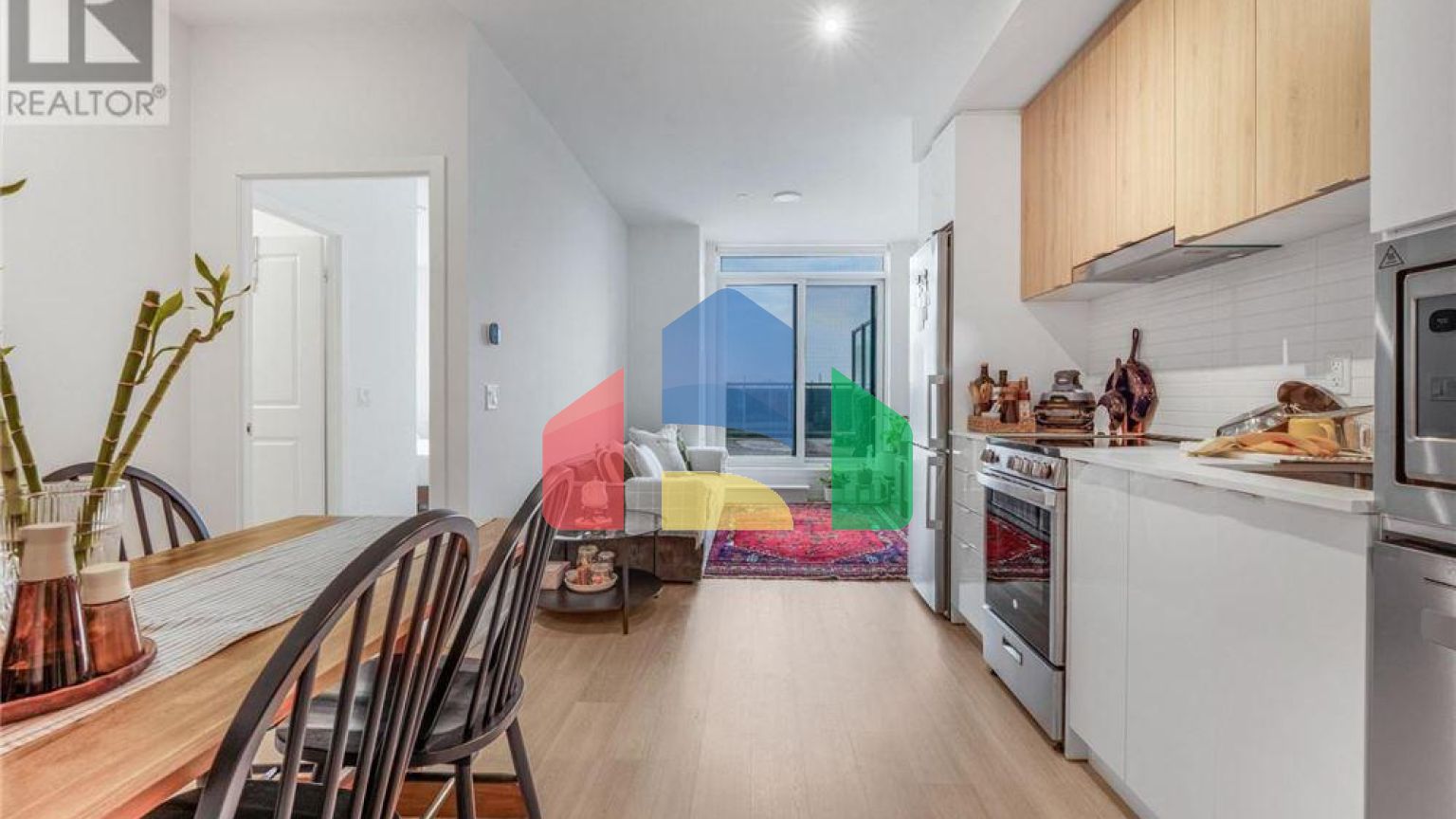 Residential - Single Family Home - Vaughan, Canada - Canada