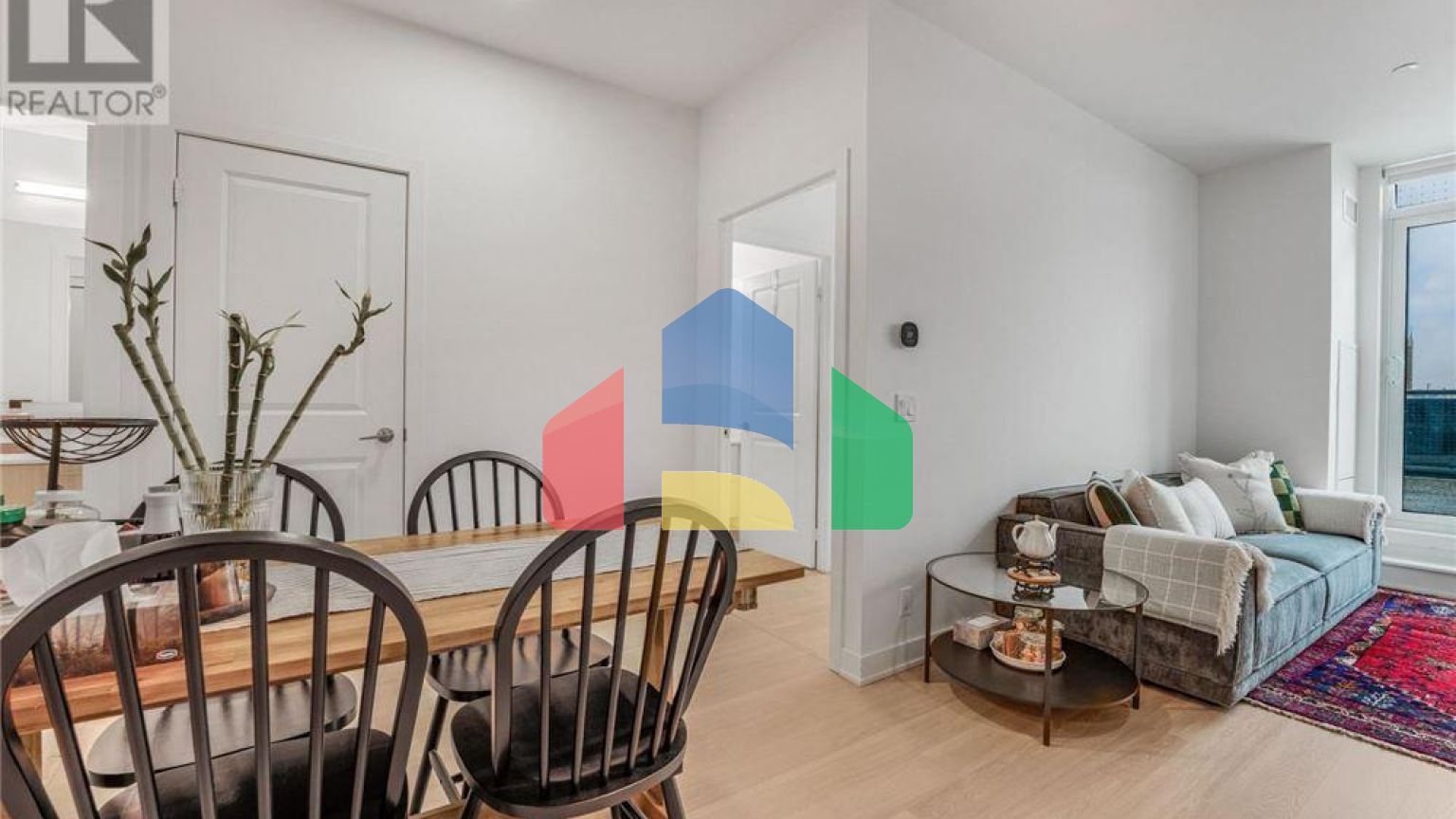 Residential - Single Family Home - Vaughan, Canada - Canada