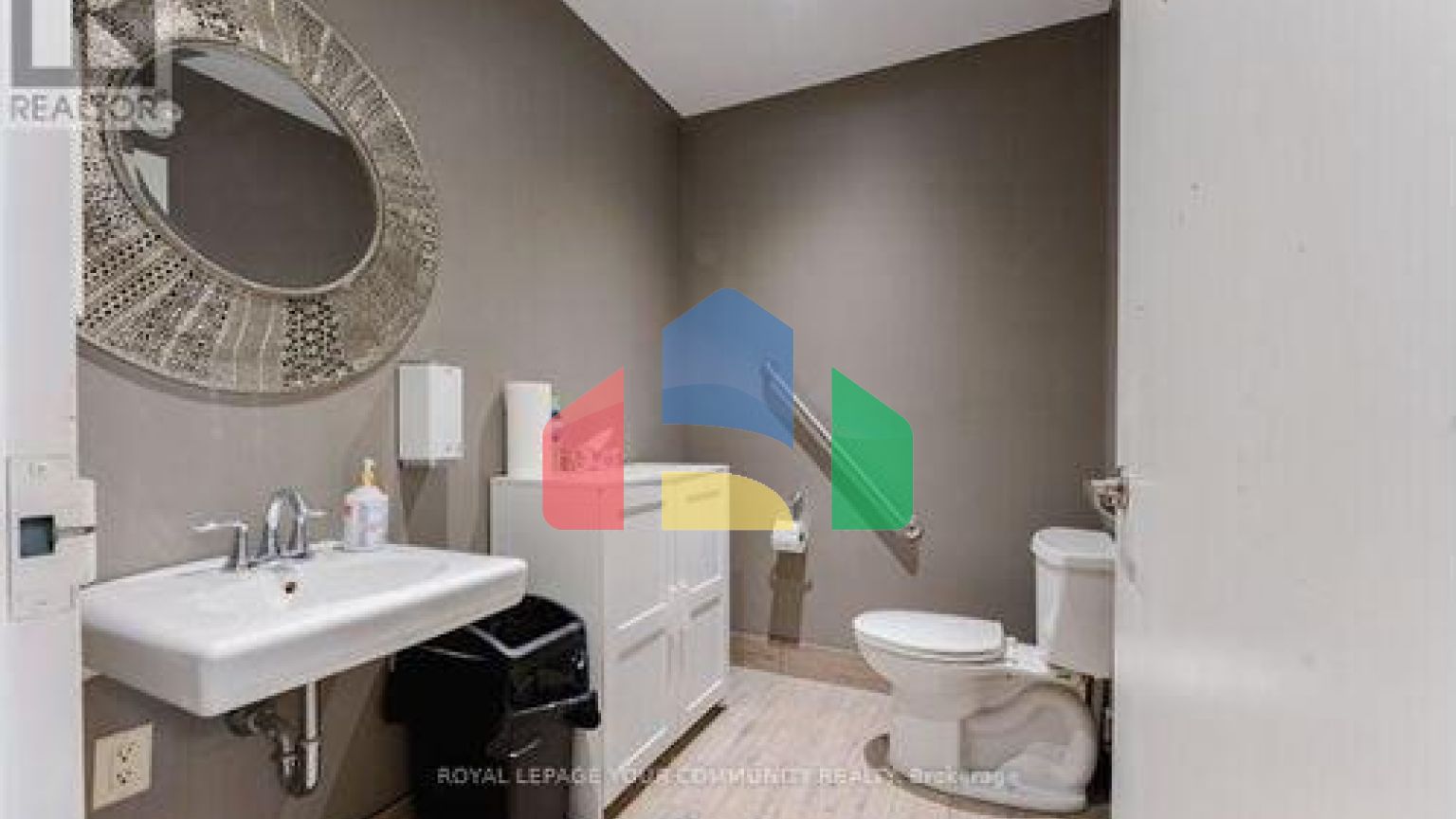 Commercial - Commercial/Retail - Vaughan, Canada - Canada