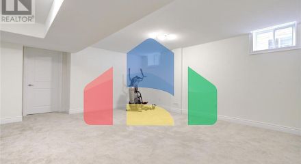 Residential - Single Family Home - Vaughan, Canada - Canada