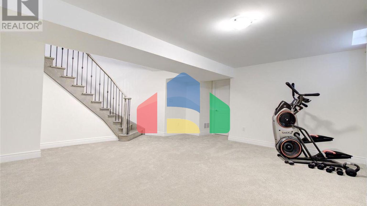 Residential - Single Family Home - Vaughan, Canada - Canada