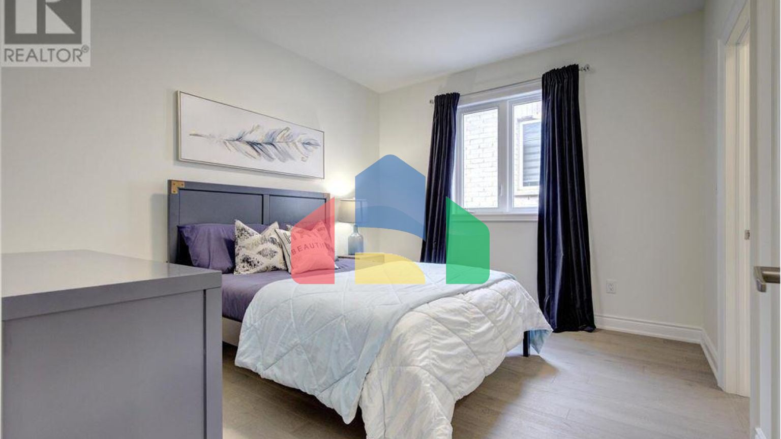 Residential - Single Family Home - Vaughan, Canada - Canada