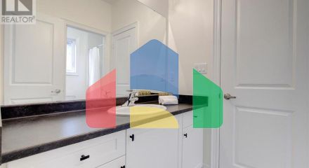 Residential - Single Family Home - Vaughan, Canada - Canada