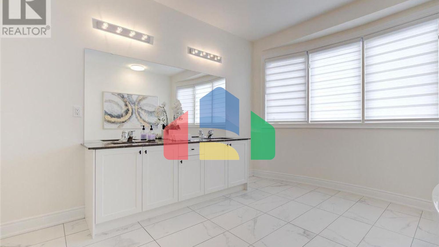 Residential - Single Family Home - Vaughan, Canada - Canada