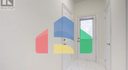 Residential - Single Family Home - Vaughan, Canada - Canada