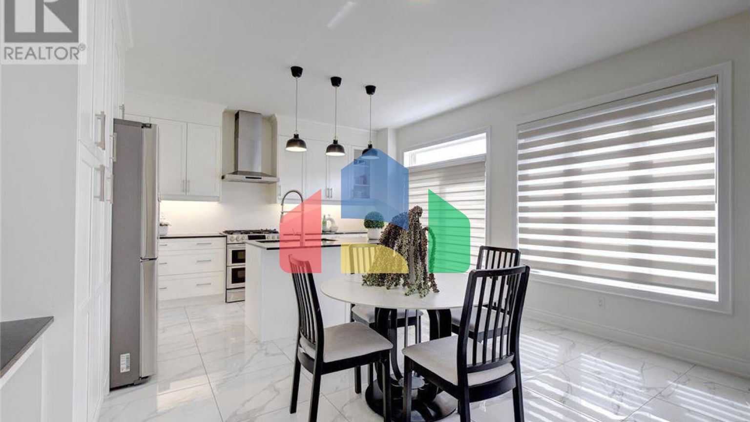 Residential - Single Family Home - Vaughan, Canada - Canada