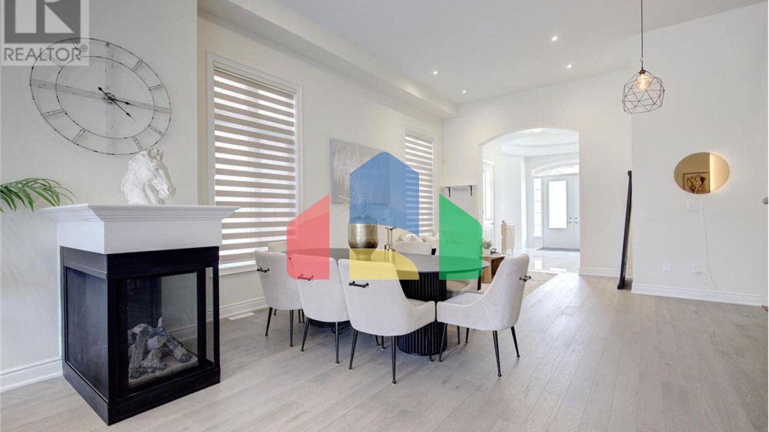 Residential - Single Family Home - Vaughan, Canada - Canada