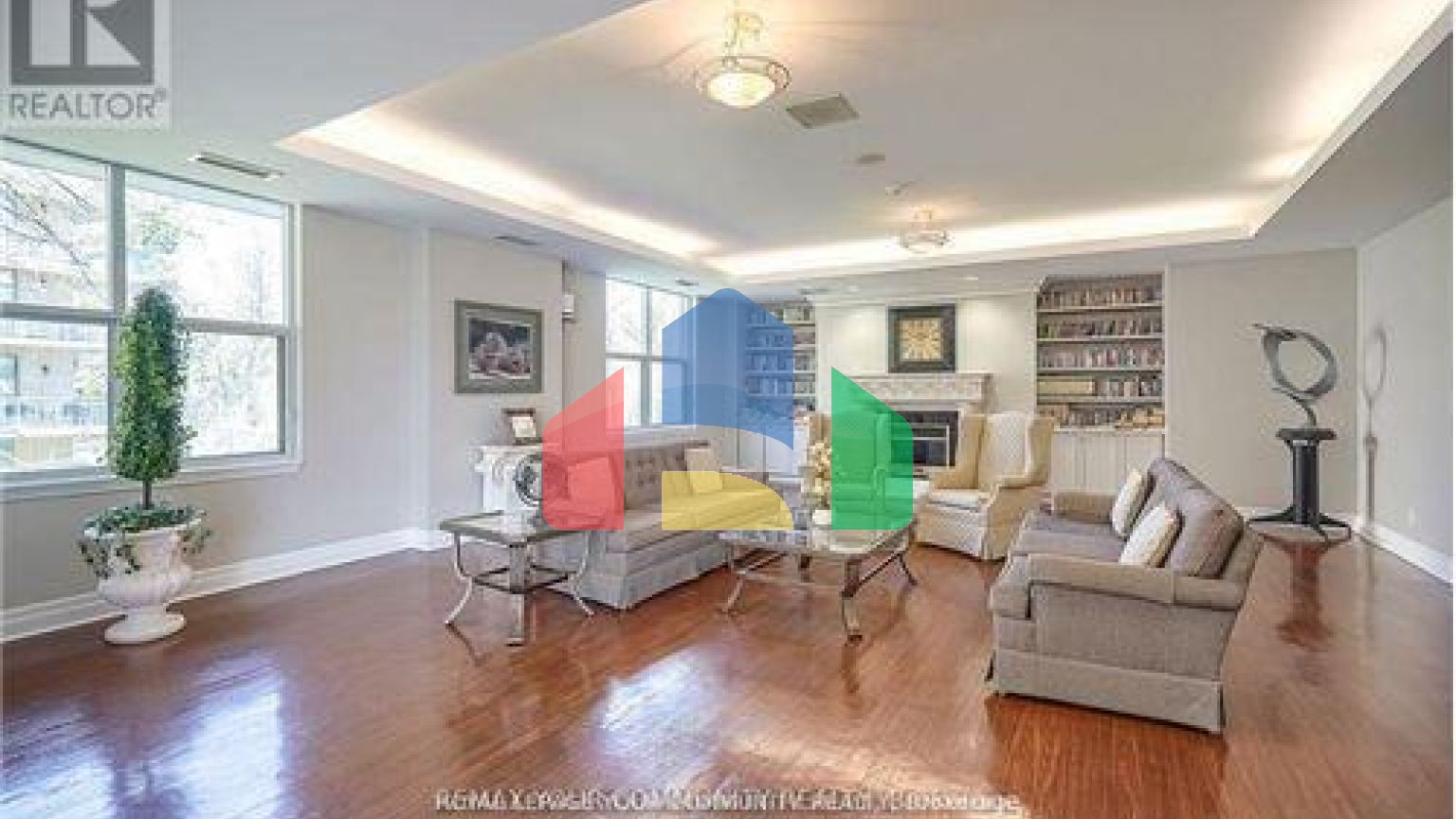 Residential - Single Family Home - Vaughan, Canada - Canada