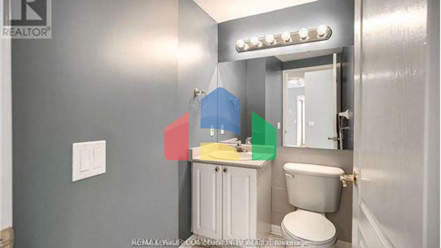 Residential - Single Family Home - Vaughan, Canada - Canada