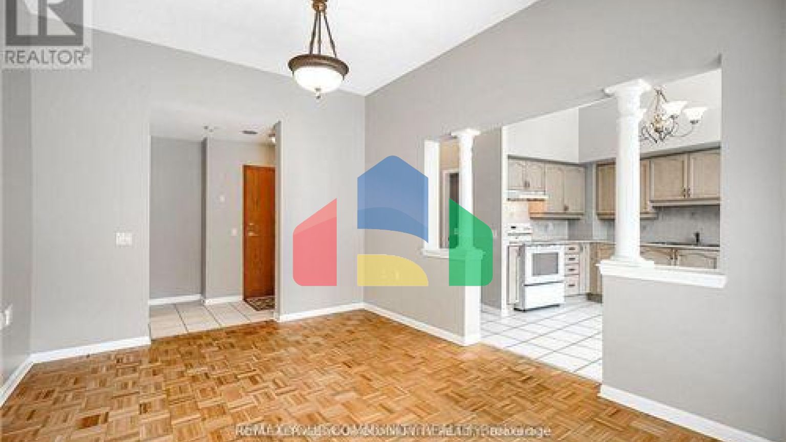 Residential - Single Family Home - Vaughan, Canada - Canada