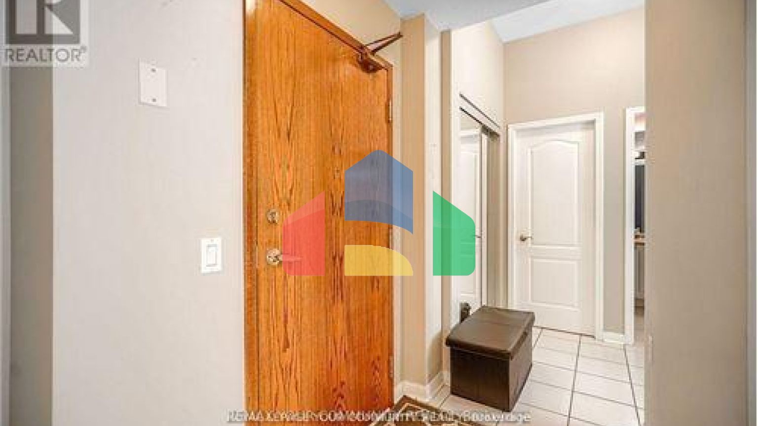 Residential - Single Family Home - Vaughan, Canada - Canada