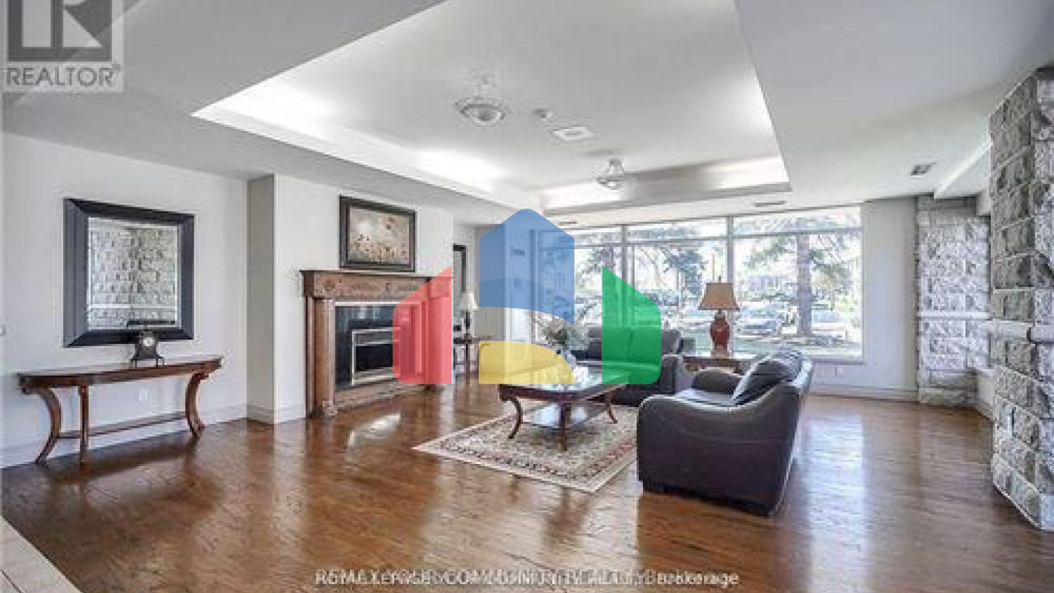 Residential - Single Family Home - Vaughan, Canada - Canada