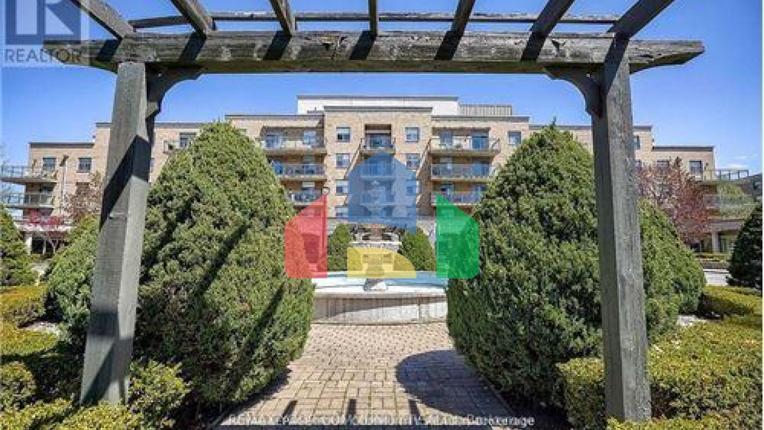 Residential - Single Family Home - Vaughan, Canada - Canada