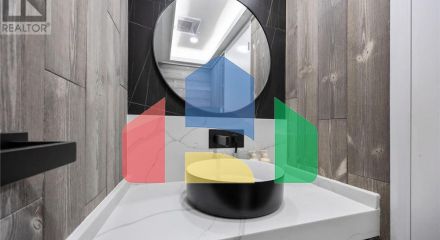 Residential - Single Family Home - Vaughan, Canada - Canada