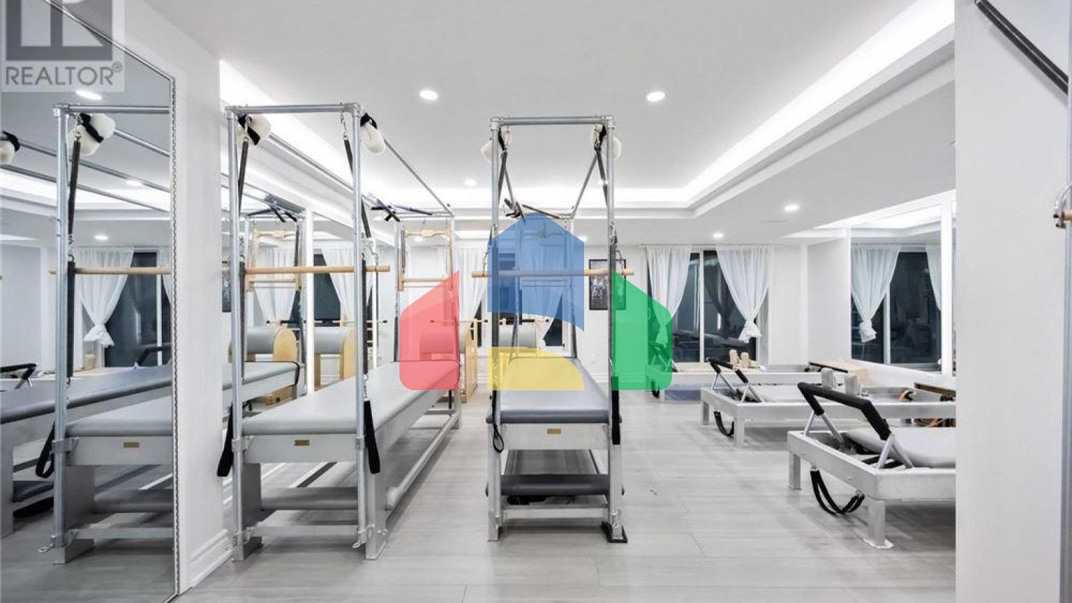 Residential - Single Family Home - Vaughan, Canada - Canada