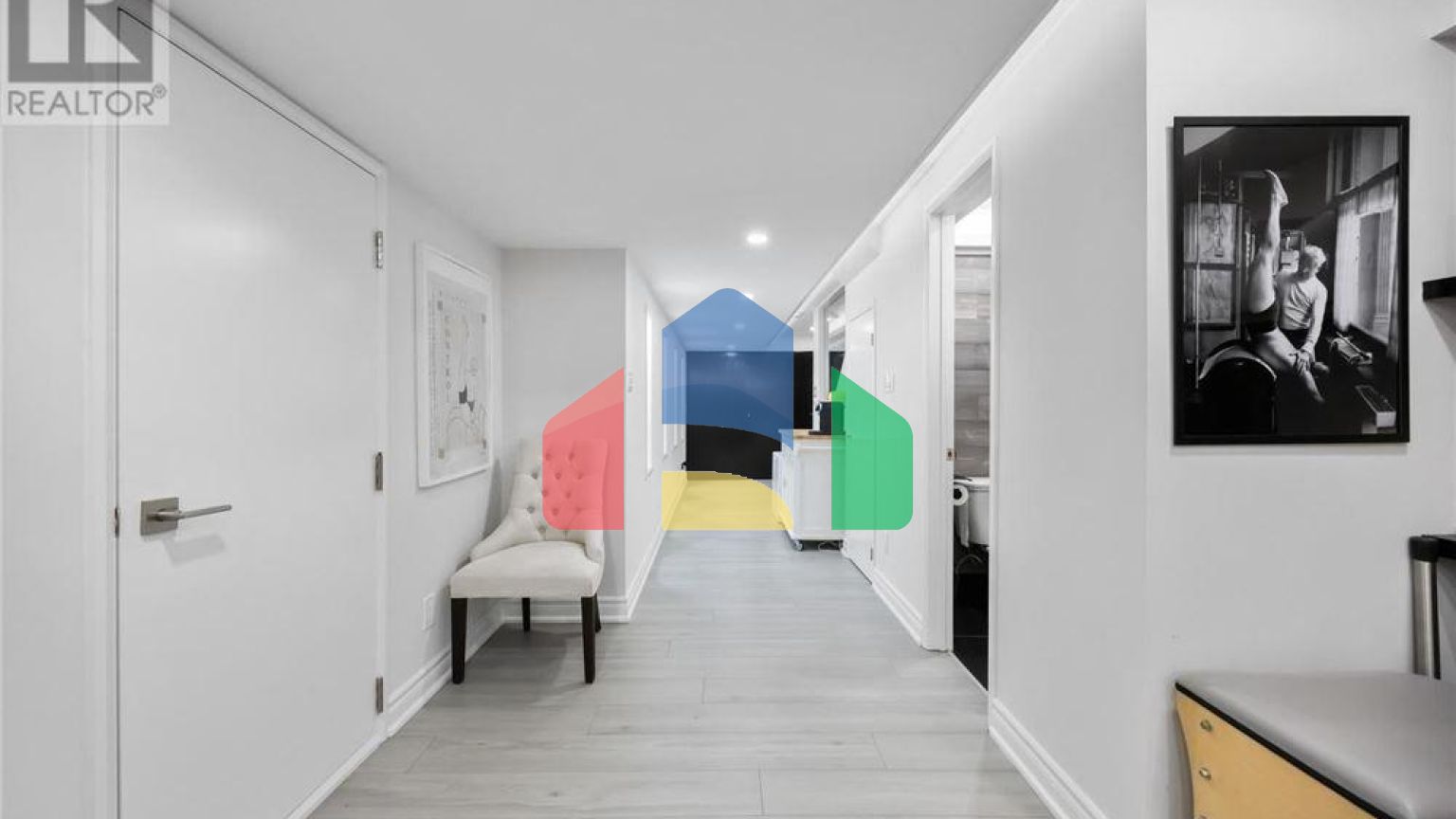 Residential - Single Family Home - Vaughan, Canada - Canada