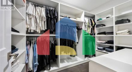 Residential - Single Family Home - Vaughan, Canada - Canada