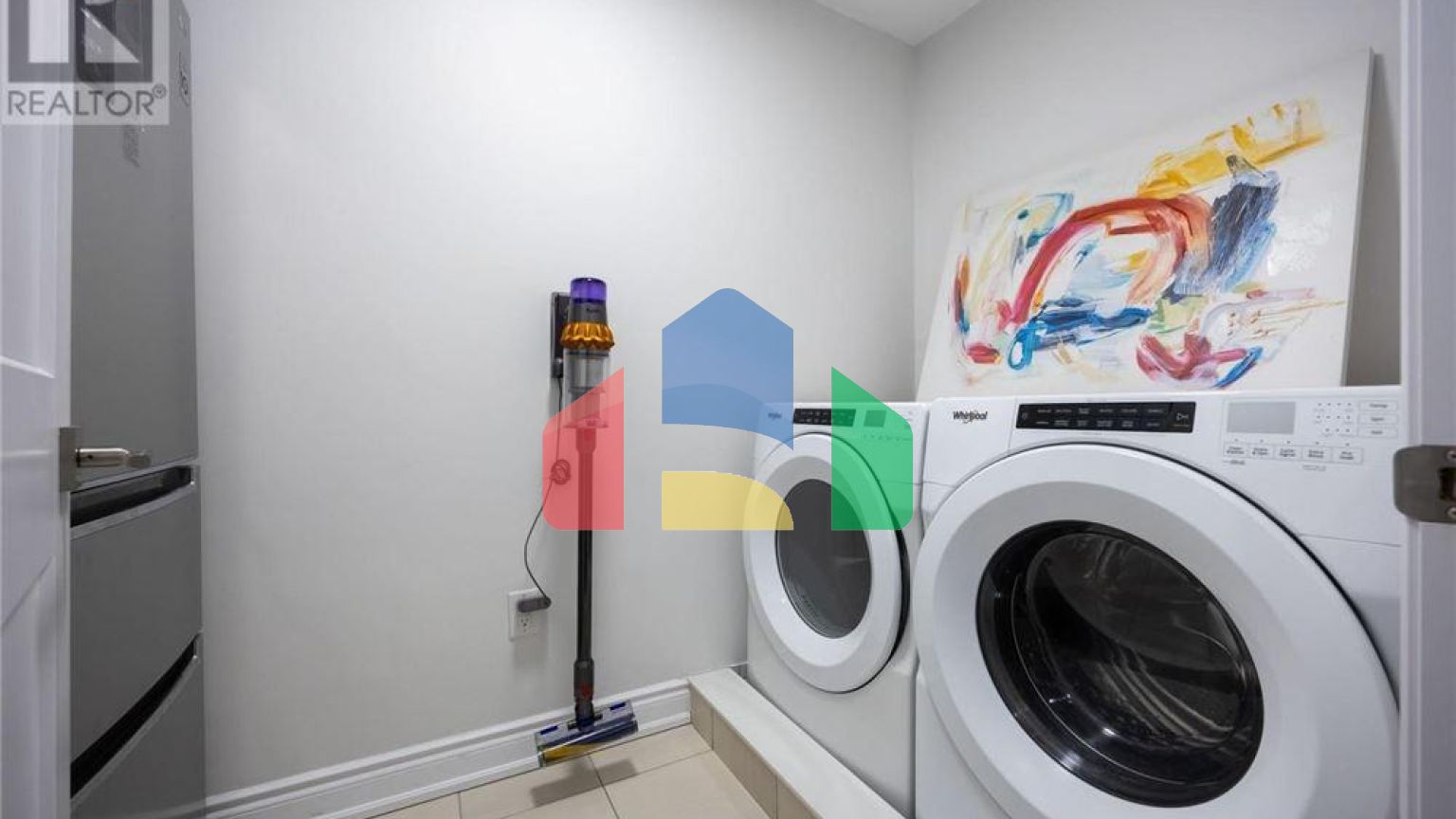 Residential - Single Family Home - Vaughan, Canada - Canada